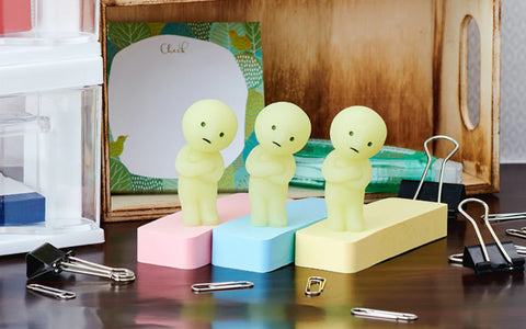 正規品SMISKI SECRETスミスキシークレットSMISKI @ Work Smiski @ Work Mini Figure Series – Plastick Crack